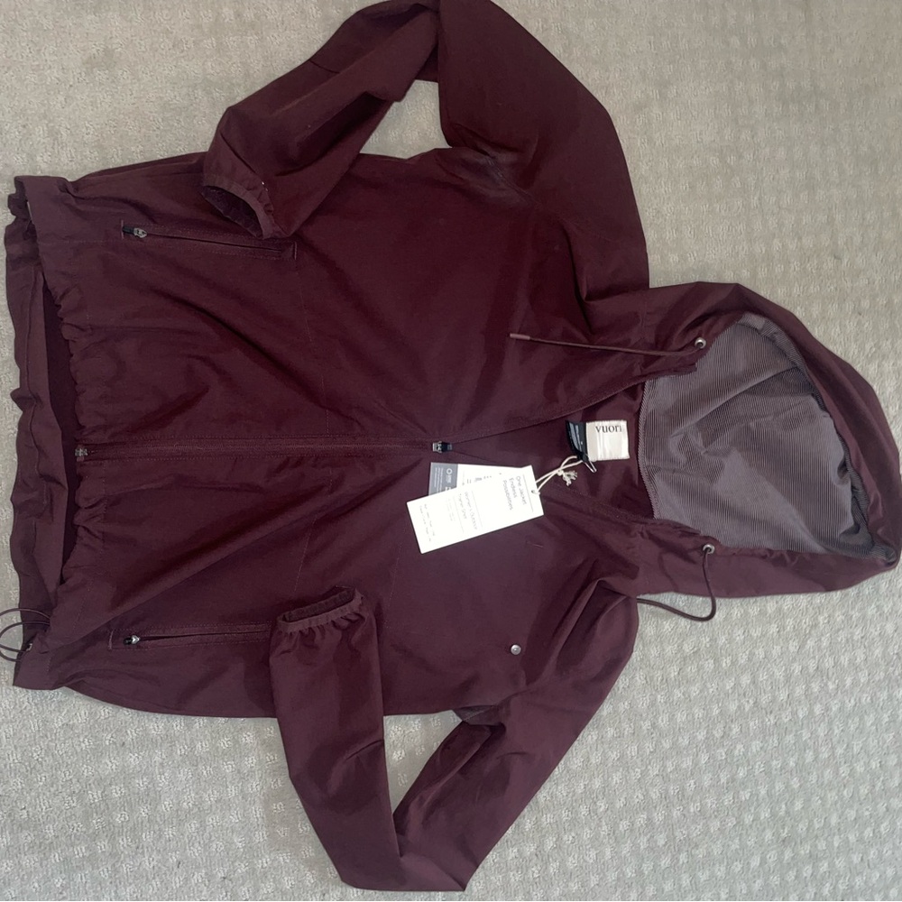 Women's Burgundy Jacket